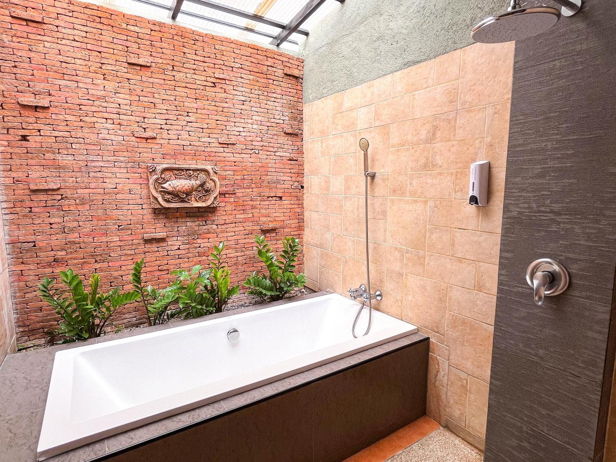 Baleeyan Residence Thalang Oda fotoğraf